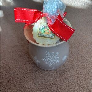 New Yankee Candle Christmas Tart Burnet with  Tarts